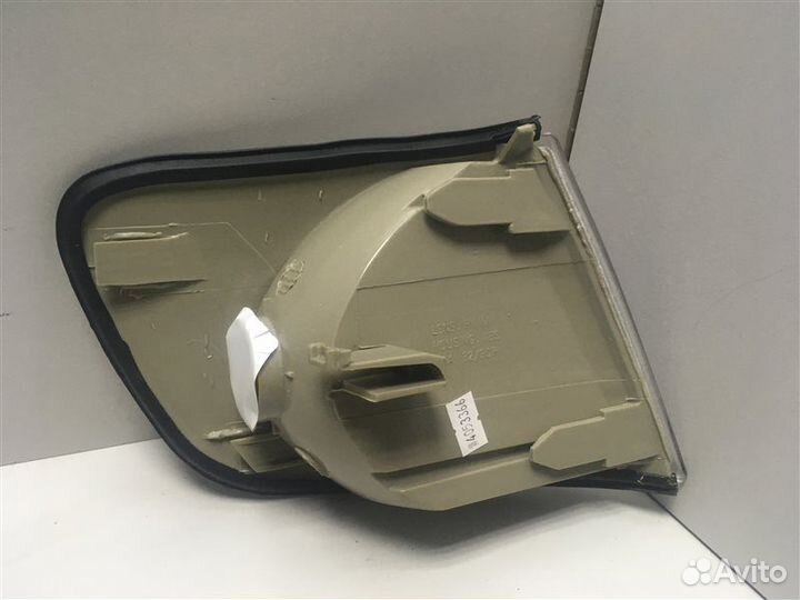 Поворотник левый Audi 100 C4 1991-1995 101M