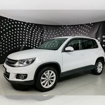 Volkswagen Tiguan 2.0 AT, 2015, 148 557 км, с пробегом, цена 1 719 000 руб.