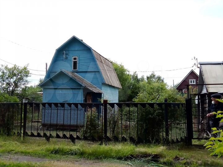 Дача 30 м² на участке 5 сот.