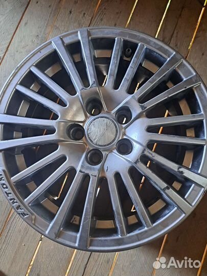 Продам литые диски