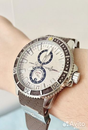 Часы Ulysse Nardin сапфир механика