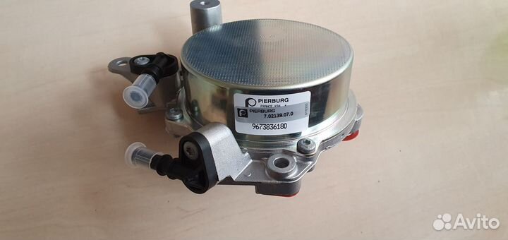 Насос вакуумный Ford Peugeot