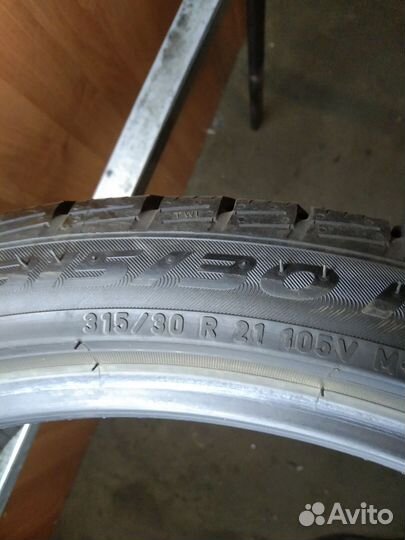 Pirelli Winter Sottozero 3 315/30 R21 105V