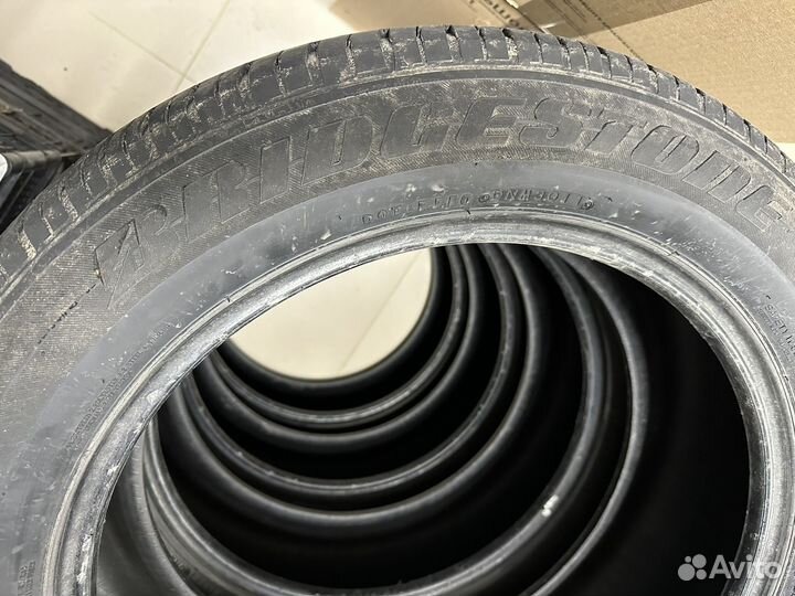 Bridgestone Dueler H/L 400 235/55 R19 101H