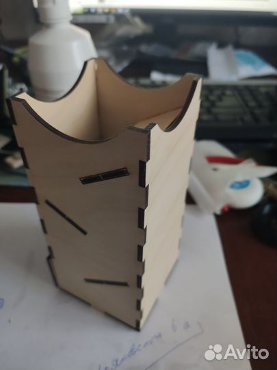 Башня для кубиков (Dice Tower)