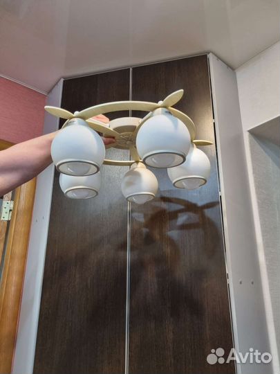 Люстра потолочная бу