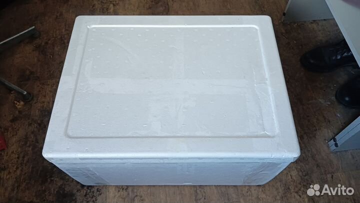 Термоконтейнер из пенопласта