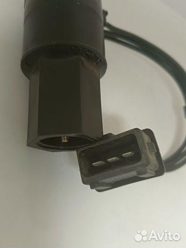 Датчик скорости ваз 21090384301000 (301.3843)
