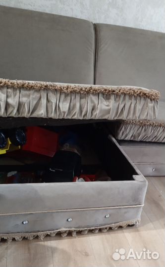 Угловой диван бу