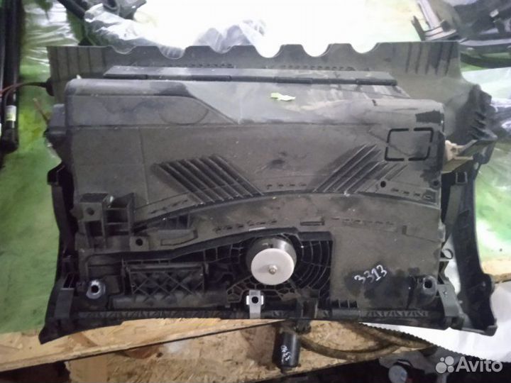 Бардачок Skoda Octavia