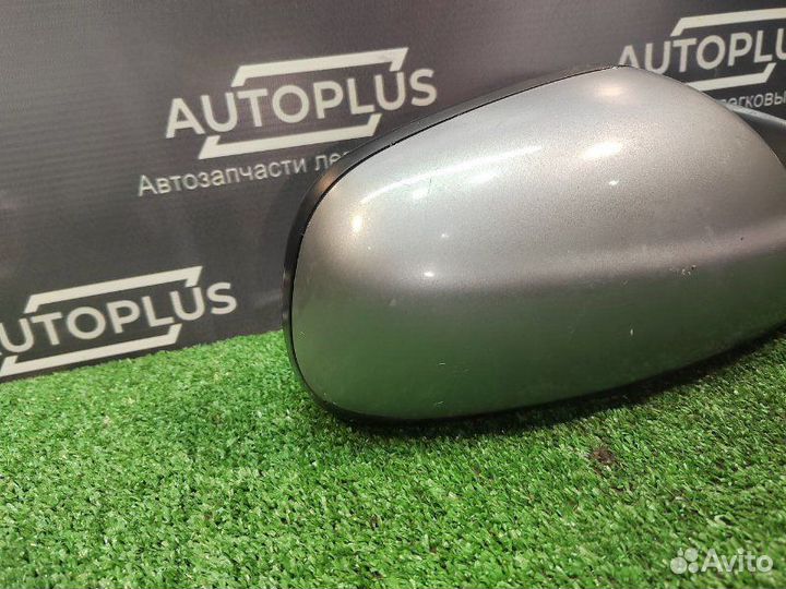 Зеркало правое Peugeot 307 хэтчбек 1.6 NFU