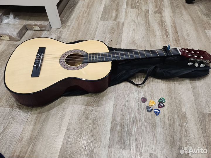 Классическая гитара