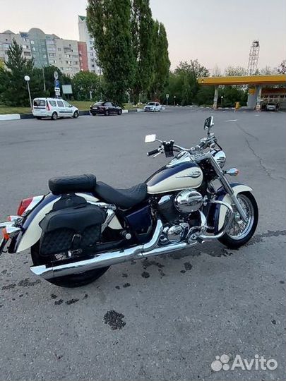 Honda shadow 400