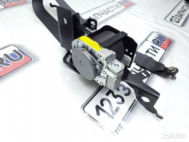 Ремень безопасности задний правый Subaru Forester