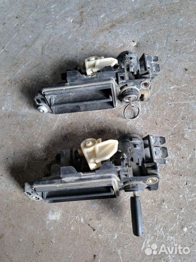 Ручка багажника на Mercedes W203