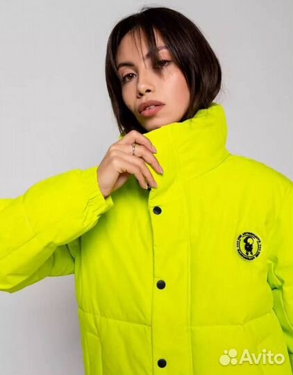 Куртка женская L размер