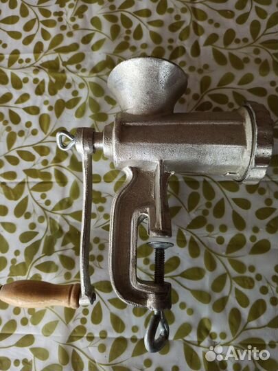 Мясорубка ручная