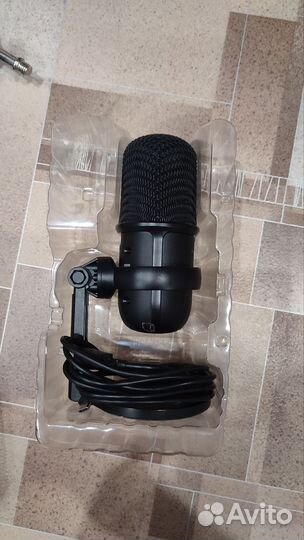 Микрофон hyperx solocast