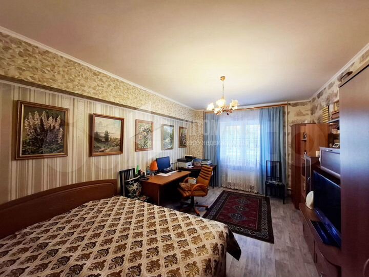 Комната 18,5 м² в 2-к., 1/14 эт.