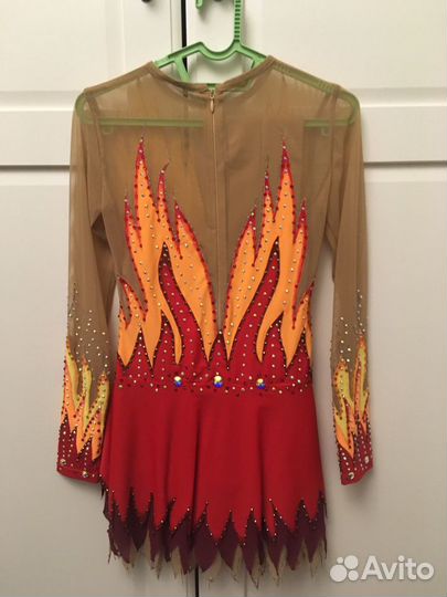 Платье для выступлений. Рост 140-150