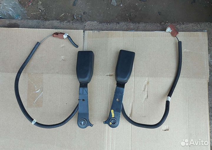 Замок ремня безопасности Хонда crv3