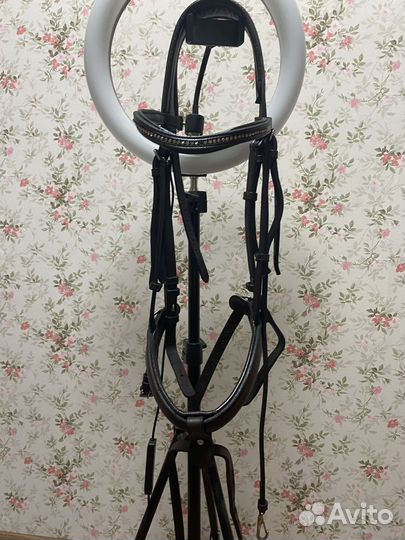 Уздечка для лошади