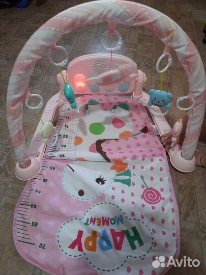 Развивающий коврик с пианино