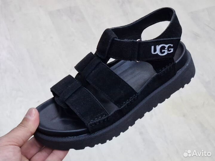 Босоножки UGG