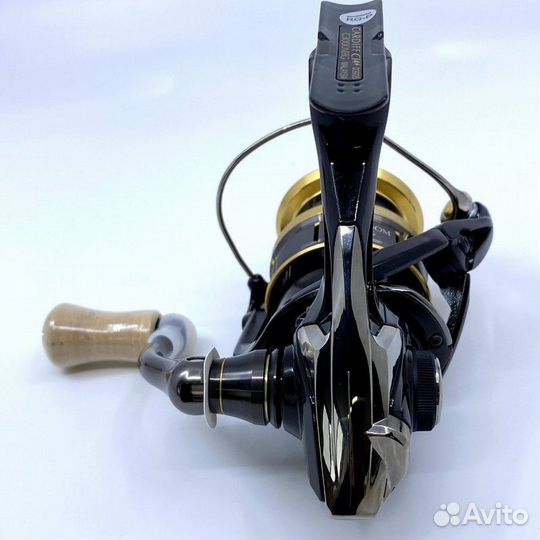 Катушка shimano 18 cardiff CI4+C3000MHG