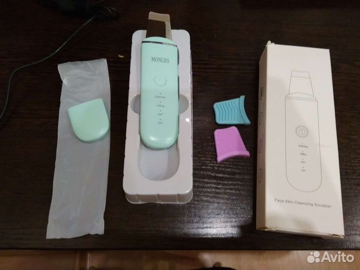 Ультразвуковой аппарат для чистки лица