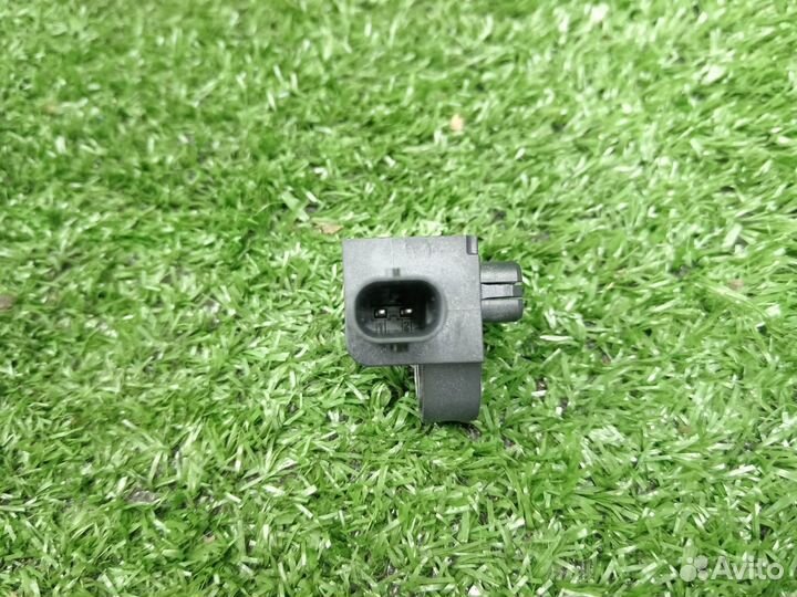 Датчик удара Audi S3 8V A3 8V