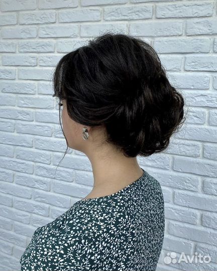 Парикмахер. Окрашивание волос, стрижки, прически