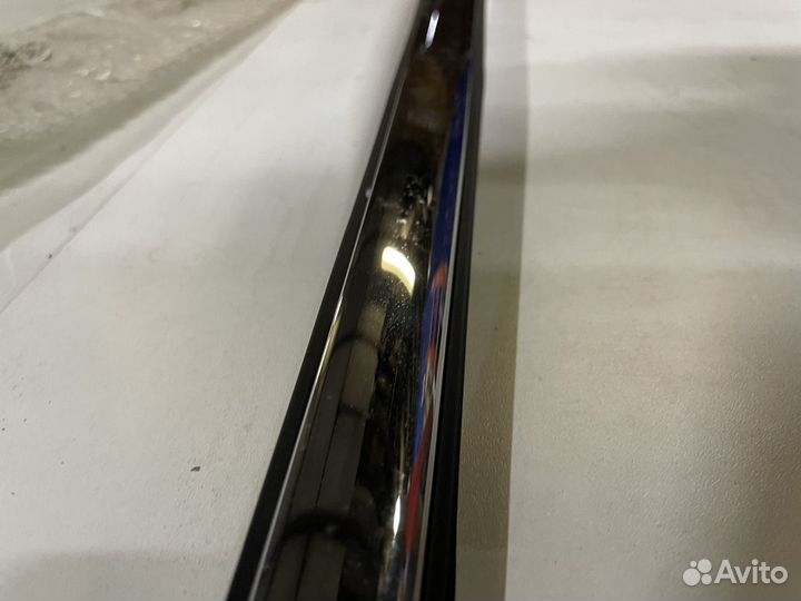 Уплотнитель стекла двери передней левой ford fiest