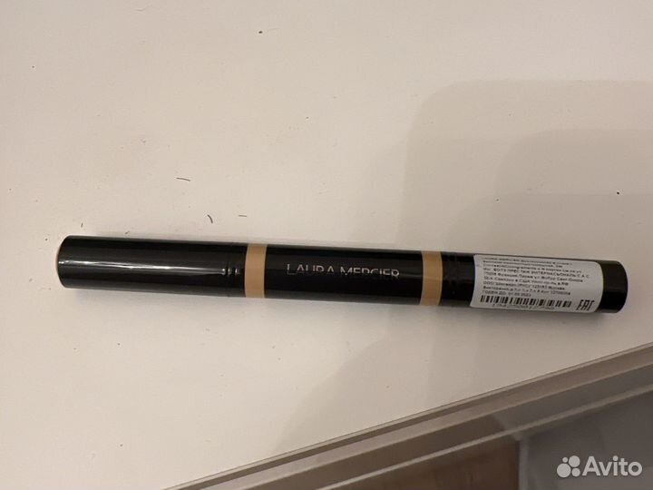 Laura mercier консилер