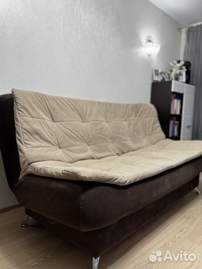 Пружинный диван книжка