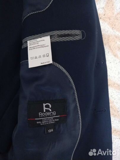 Пиджак с жилетом на мальчика