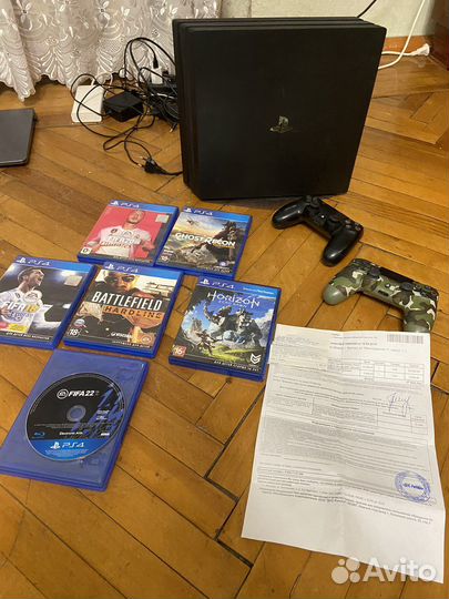 Sony playstation 4 PS4 pro 1tb