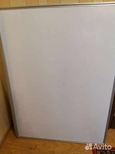 Магнитно-маркерная доска