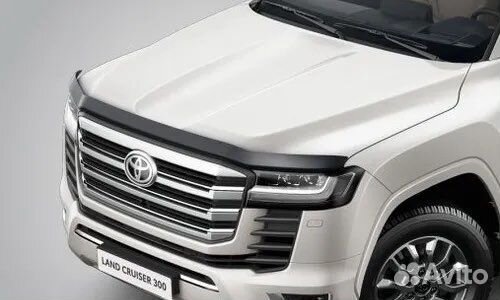 Дефлектор капота lc 300 оригинал. Новый