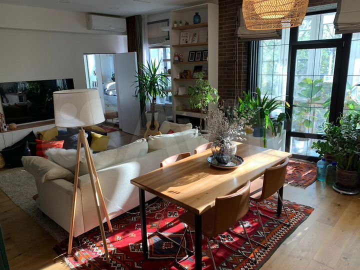 2-к. квартира, 59 м², 3/3 эт.