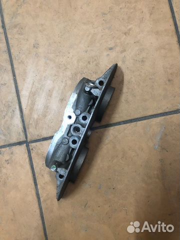 Крышка распредвалов Ford Focus 2