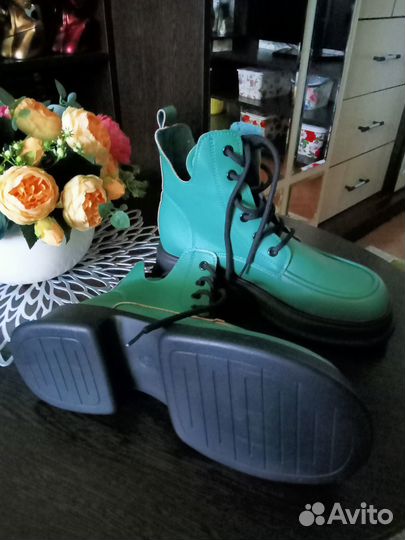 Ботинки демисезонные женские 39