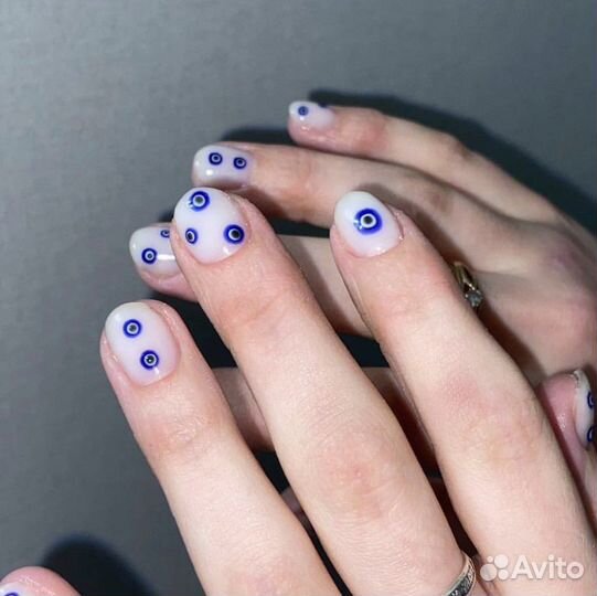 Мастер маникюра