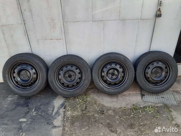 Bridgestone Ice Cruiser 7000 185/65 R15