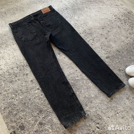 Джинсы Levis 502