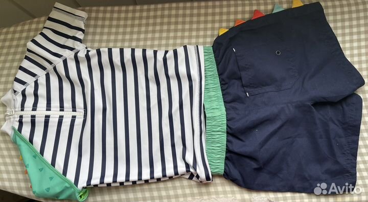 Костюм для плавания, рашгард Next, р.3-4, новый