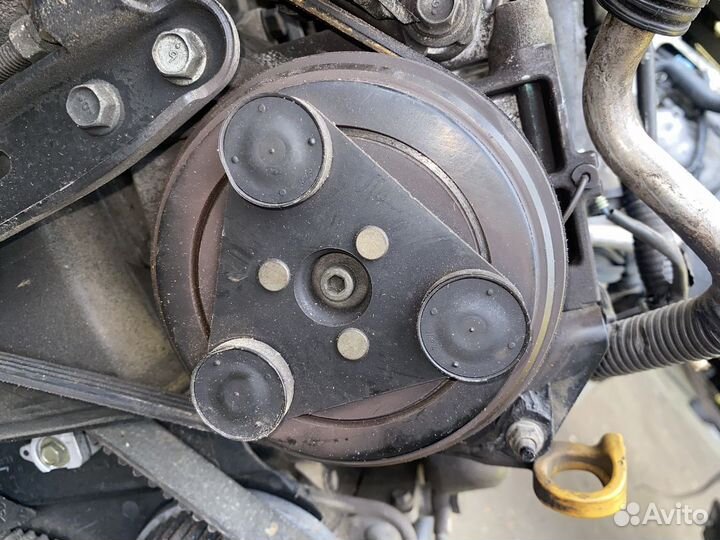 Компрессор кондиционера EJ204 Subaru