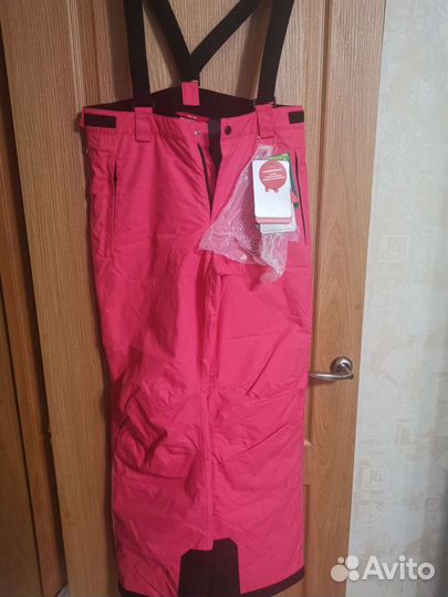 Горнолыжный костюм женский