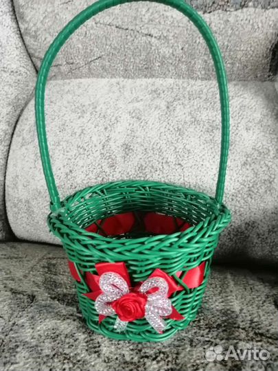 Корзинки плетеные