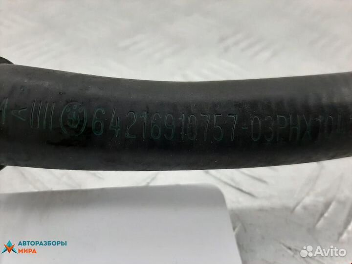 Патрубок отопителя (печки) BMW 5 E60/E61 2006